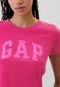 Camiseta GAP Reta Logo Rosa - Marca GAP