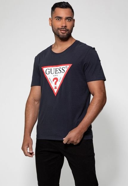 T-shirt Triangulo Tradicional Guess - Marca Guess