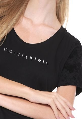 Blusa Calvin Klein Logo Recortes Preta