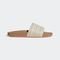 Adidas Chinelo Adilette Premium - Marca adidas