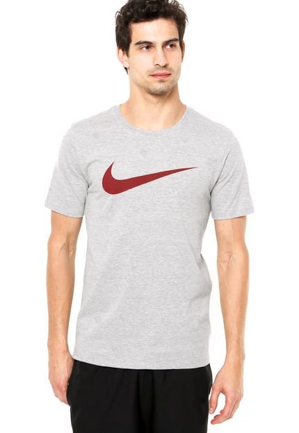 Camiseta Nike Tee-Chest Swoo Cinza - Marca Nike